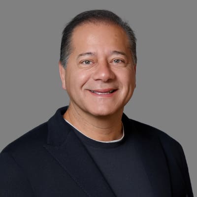 Photo of Gus Alva, MD 